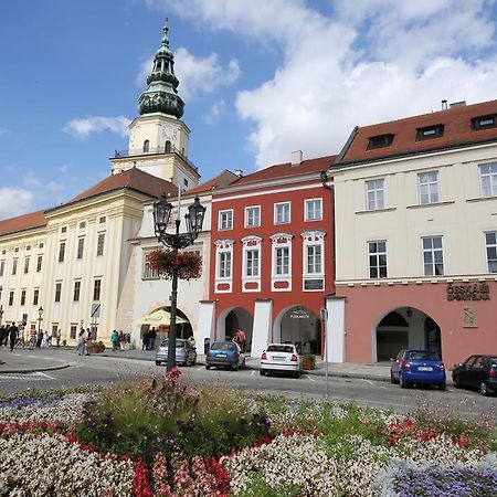 Hotel Purkmistr Kromeriz Exterior photo